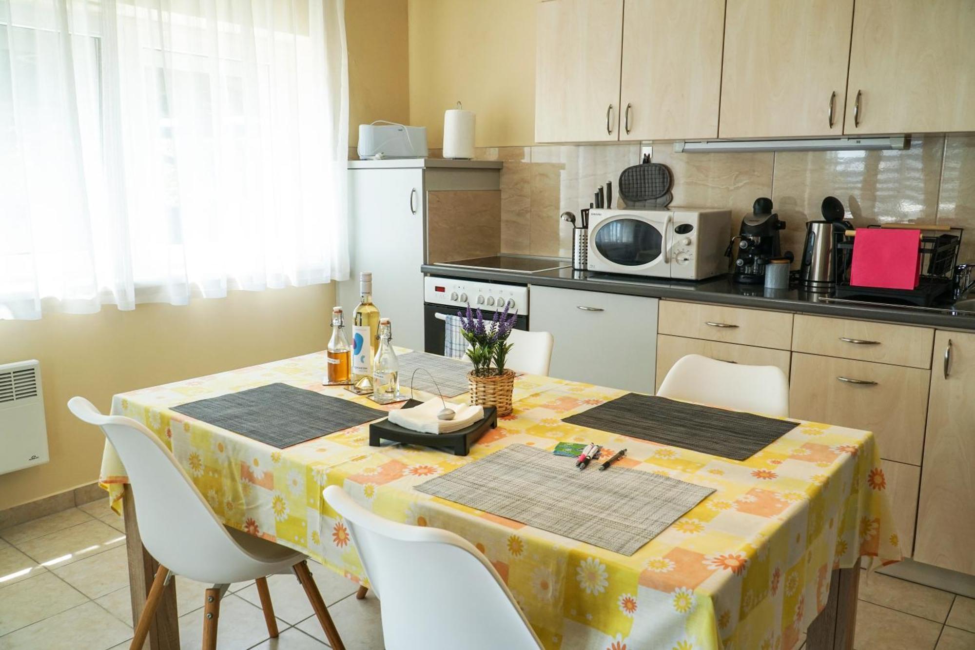 Fuegefa Apartman Балатональмади Экстерьер фото